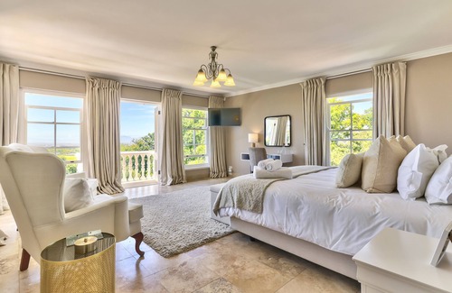 Cape Town City Centre Bed & Breakfast | Devonport House