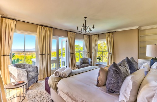 Cape Town City Centre Bed & Breakfast | Devonport House