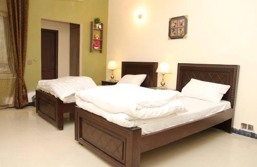 Kohat House | Dewan e Khas Guest House