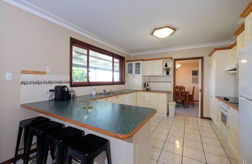 Central Mudgee House | Dewhurst House - Executive home