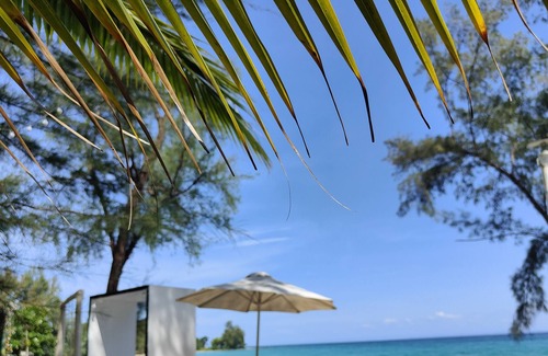 Koh Rong Resort | DG Royal Resort