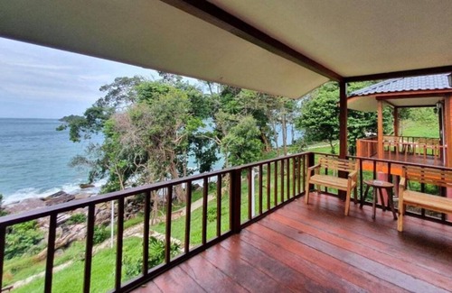 Koh Rong Resort | DG Royal Resort