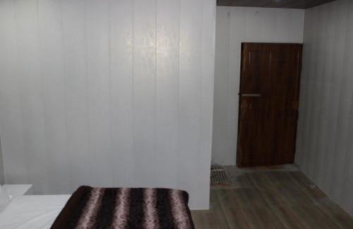 Dhanaulti Hotel | Dhanaulti castle resort and restaurant