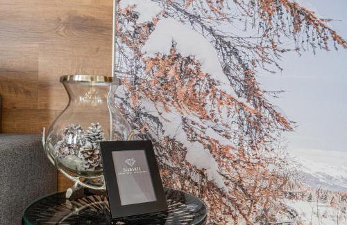 Passo del Tonale Apartment | Diamante ampio monolocale stile chalet alpino