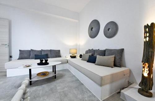 Korissia House | Diamond, a modern and stylish house, near the shops and restaurants in Korissia