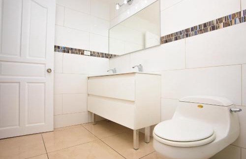 Cole Bay House | Diamond Gem Residence