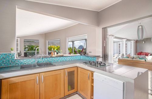 Tartane Villa | Diamond Rock