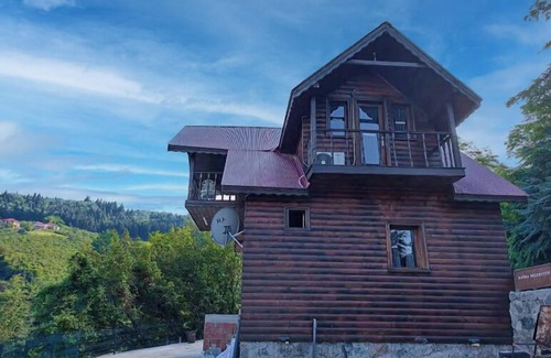 Macka Villa | DIAMOND TREE HOUSE