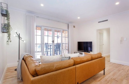 Fremantle Apartment | Diamonds by the dock is located in the absolute heart of Fremantle