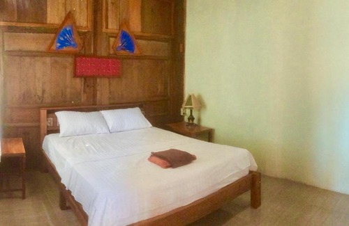Banyuwangi House | Diana's Homestay