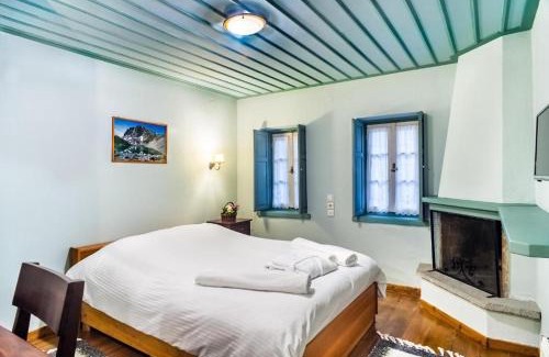Mikro Papigko House | Dias Guesthouse