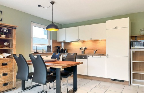 Boltenhagen Apartment | Die im Januar 2024 Frisch Renovierte Ferienwohnung 24 in der Godewind-anlage ist