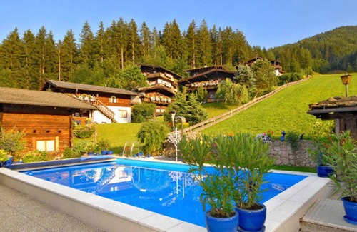 Reith im Alpbachtal Ski Chalet | Die Pool-villa in den Bergen Tirols