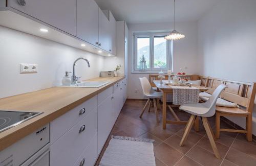 Weissensee Apartment | die weisse Wand