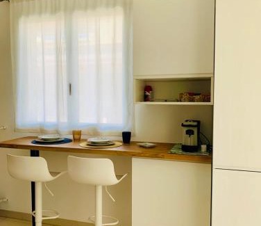 Scoglitti Apartment | DIECI E modern sea apartment