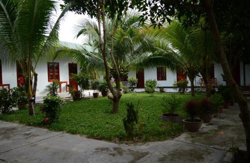 East Ham Tien Beach House | Diem Lien Guesthouse