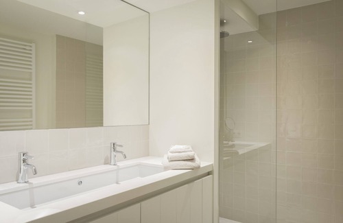 Historical Center Bruges House | Diephuys 14A. Luxurious holiday home for family and friends in the heart of Bruges