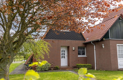 Altharlingersiel House | Dieses Charmante Nurdachhaus von 1972 Befindet Sich in Wunderschöner Lage von Al