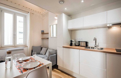 2nd Arrondissement Apartment | DIFY Suchet climatisé - Perrache/Confluence