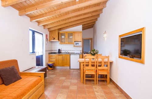 Priorada Villa | Digne Orange Villa, Pool, BBQ