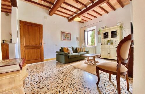 San Quirico d'Orcia Apartment | DIMORA DEL POGGIO - Charming Historic Centre - San Quirico d'Orcia