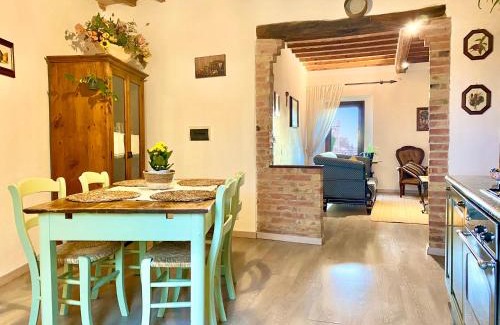San Quirico d'Orcia Apartment | DIMORA DEL POGGIO - Charming Historic Centre - San Quirico d'Orcia