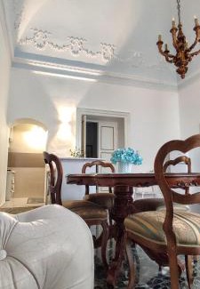 Manfredonia Apartment | Dimora della Marchesa - al Duomo