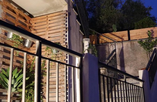 Naso House | Dimora La Pirrera