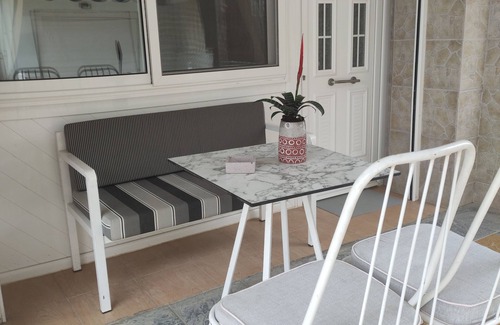 Paralia Ofryniou Apartment | Dimstudio Paralia Ofryniou
