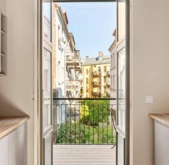 Grunerlokka Apartment | Dinbnb Apartments Grünerløkka I 2-Bedroom with Double Queen Room & Balcony