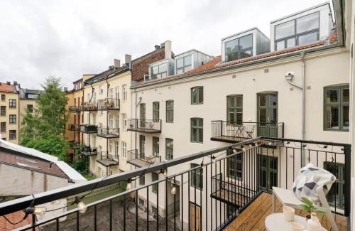 Grunerlokka Apartment | Dinbnb Apartments Grünerløkka I 2-Bedroom with Double Queen Room & Balcony