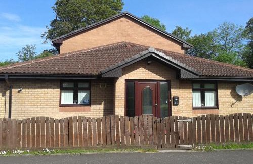 Lennoxtown House | Dingieshowe Cottage