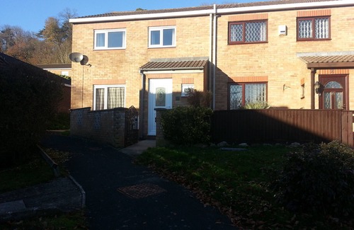 Severn Beach House | Dingle Corner professional luxury accommodation