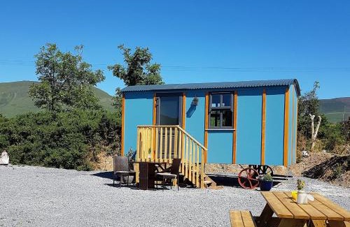 Annascaul House | Dingle Way Glamping Annascaul