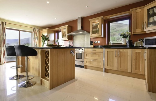 Lispole House | Dingle Way Lodge 4 bedroom house VRBO
