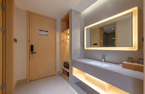 Shunde Hotel | Dingwang Hotel - Chencun Metro Station