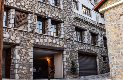 Arachova Apartment | Dio Cosy Apartment in Arachova
