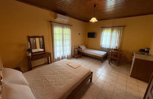 Dodoni House | Dipla Sto Potami (Next To The River)