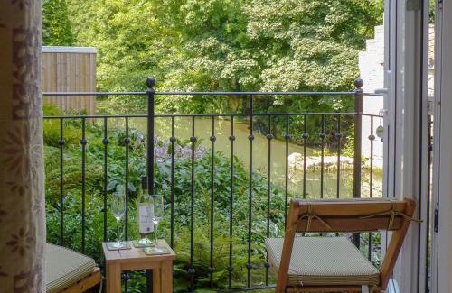 Frome House | Dippers Folly