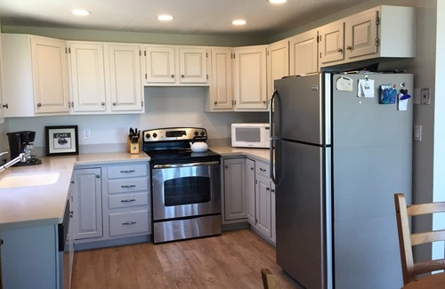 Cedar Bushes House | Direct access to the beach!