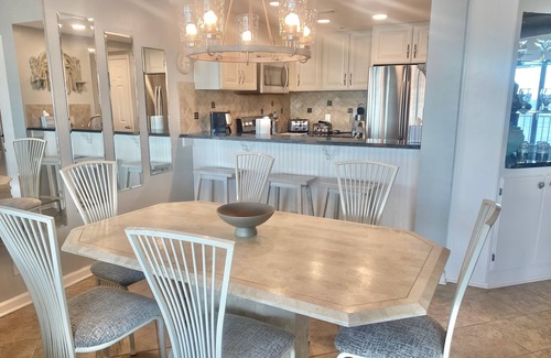 Garden City Condo | Direct Luxury Ocean Front