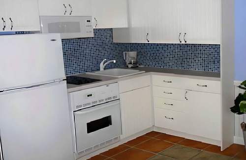 Lenox Park Condo | DIRECT OCEANFRONT CORNER UNIT - OCEAN VIEWS FROM LIVING ROOM AND BEDROOM