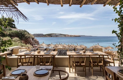 Vari-Voula-Vouliagmeni Apartment | Directly before the sea.Direkt vor dem Meer