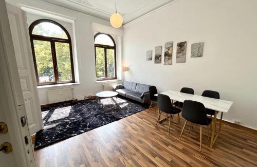 Zentrum-Nordwest Apartment | Direkt an der Arena, Waldstraße