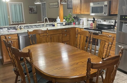 Buffalo County House | Dirt Road Inn, Charming 2-bedroom house located out in the beautiful countryside