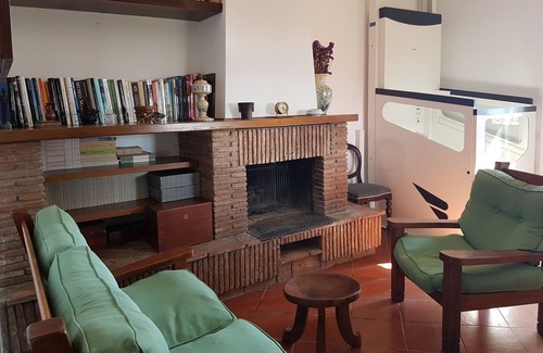 Fondi House | Disabled accessible large stone house in orange grove