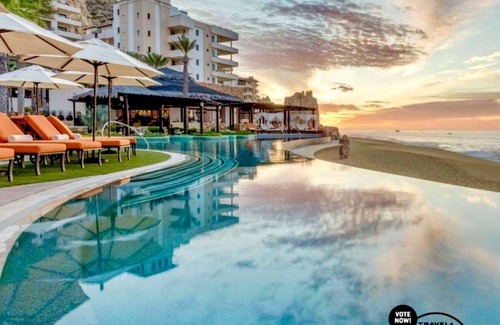 Los Cangrejos II y III Apartment | Discounted! Land’s End Master Suite & Grand Studio -sleeps 8. Open for 2024