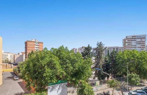 La Trinidad Apartment | Discover Malaga: Apartment with 3 bedrooms, 2 bathrooms, terrace and close to the center.