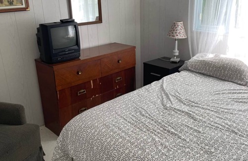 Frontenac Cabin | Discover Melody Lodge, Ontario's Best-Kept Secret Where Tranquil Nature, Adventure, and Comfort Await.