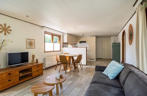Municipality of Harderwijk House | Discover the "Heath Lodge" and enjoy unique accommodations, each with its own style and layout, perfect for up to 4 people.